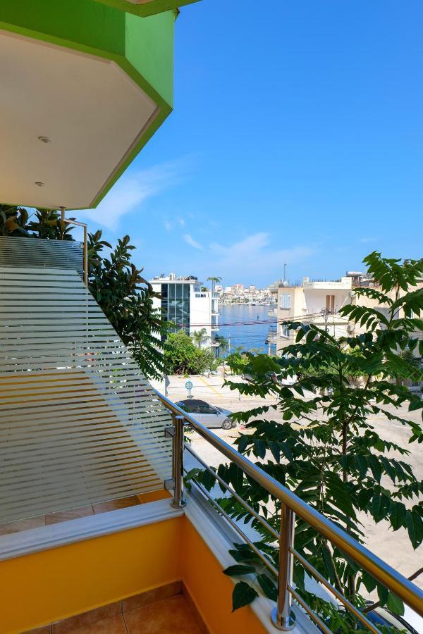 Vila Lida Sarandë Exteriör bild