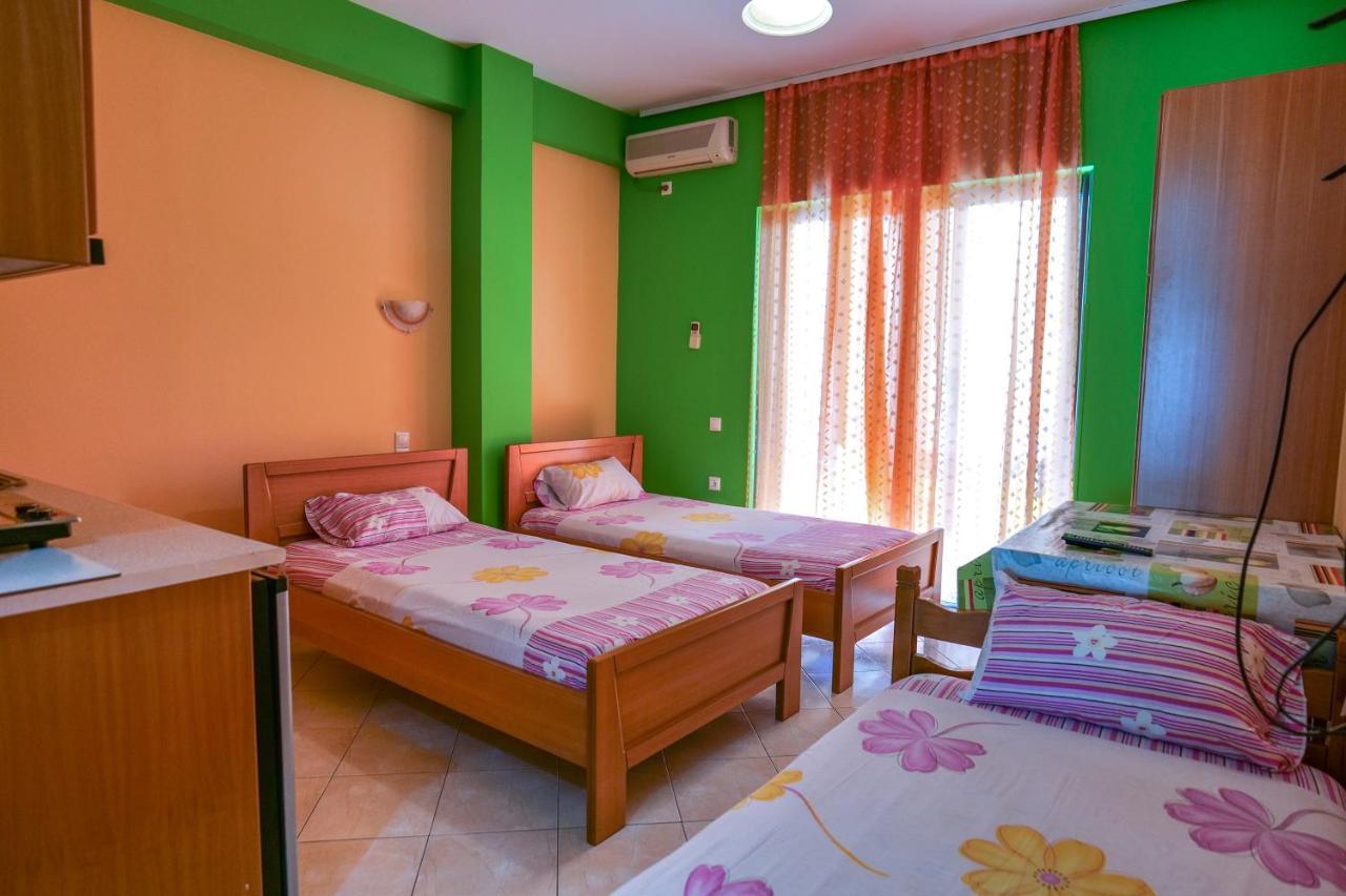 Vila Lida Sarandë Exteriör bild