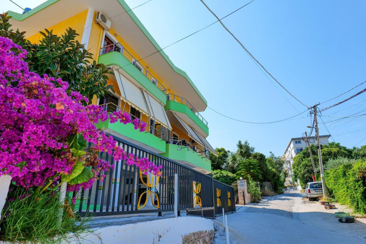 Vila Lida Sarandë Exteriör bild