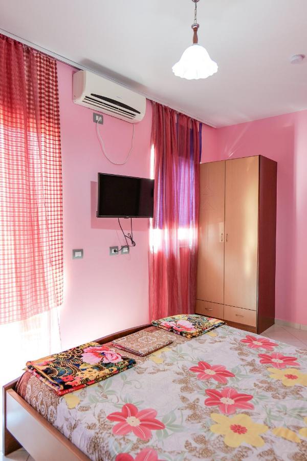 Vila Lida Sarandë Exteriör bild