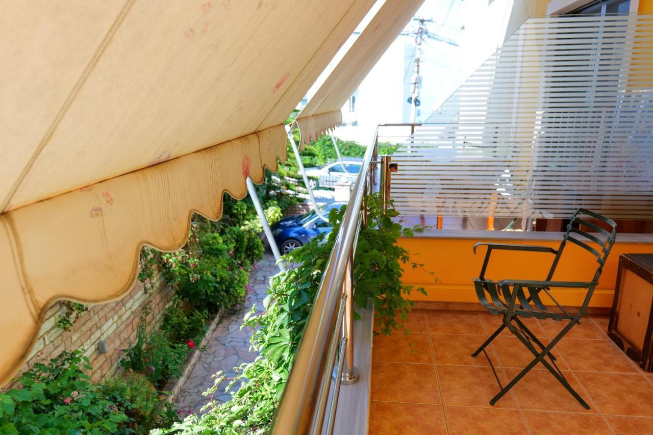 Vila Lida Sarandë Exteriör bild