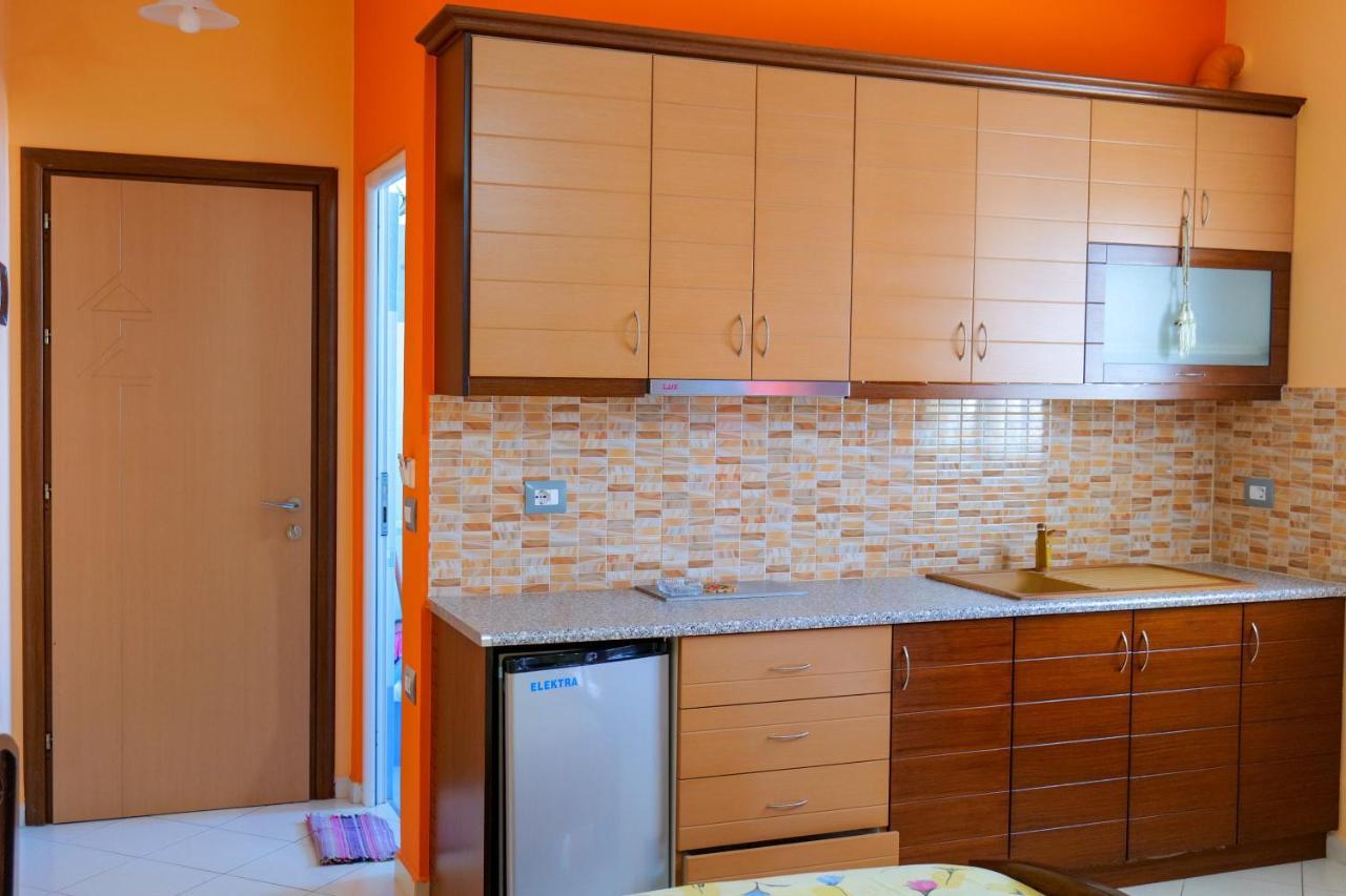 Vila Lida Sarandë Exteriör bild