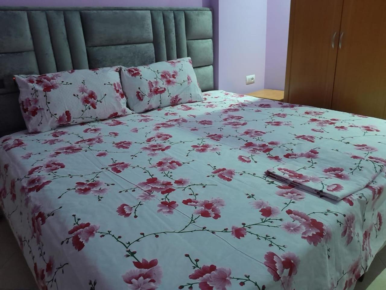 Vila Lida Sarandë Exteriör bild